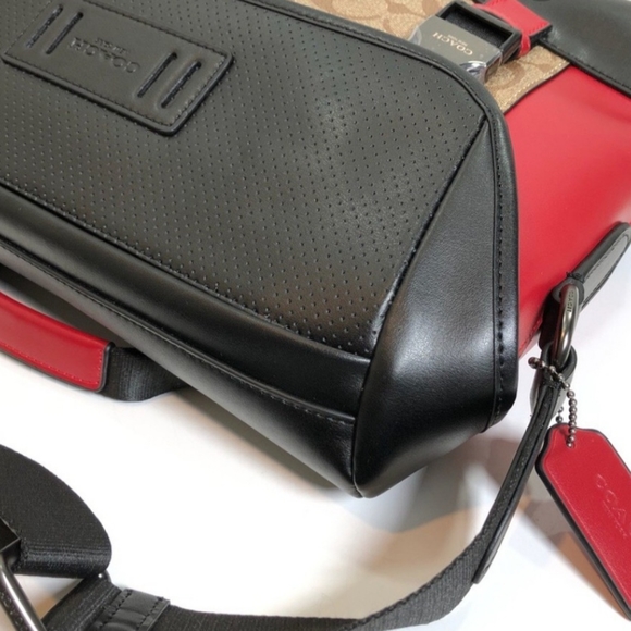 COACH RQANGER MESSENGER IN COLORBLOCK SIGNATURE CANVAS (COACH F79904) - Picture 5 of 13